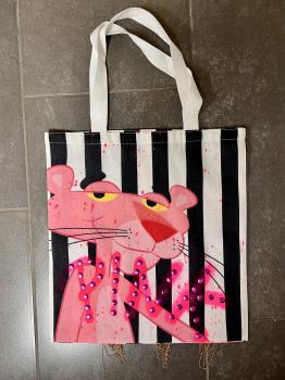 Preview: THINK PINK!